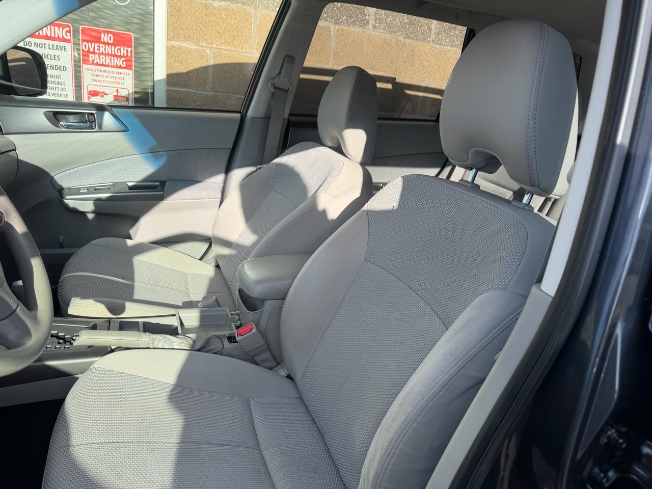 Subaru Forester 4dr Auto 2.5X Premium 2012