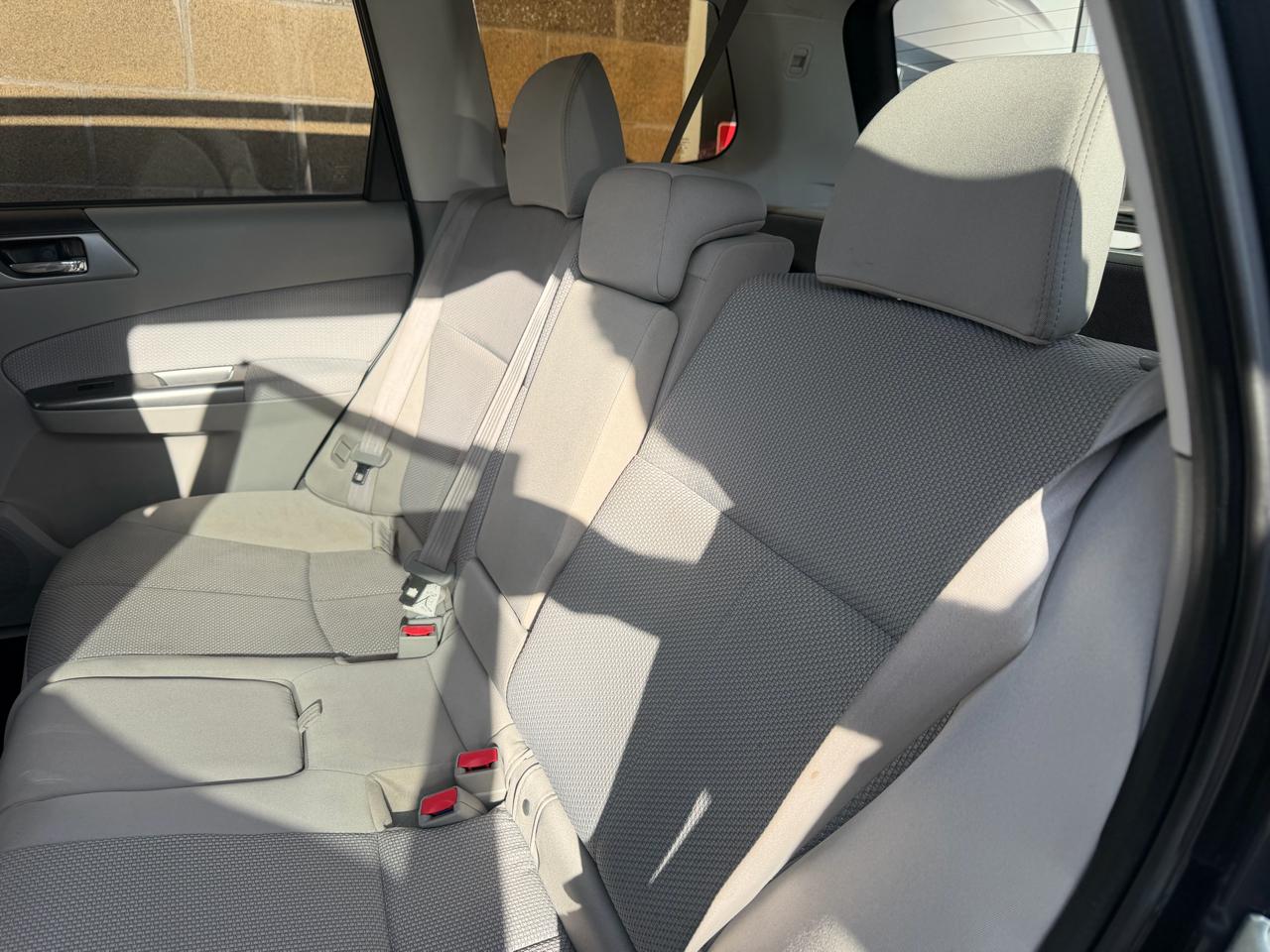 Subaru Forester 4dr Auto 2.5X Premium 2012