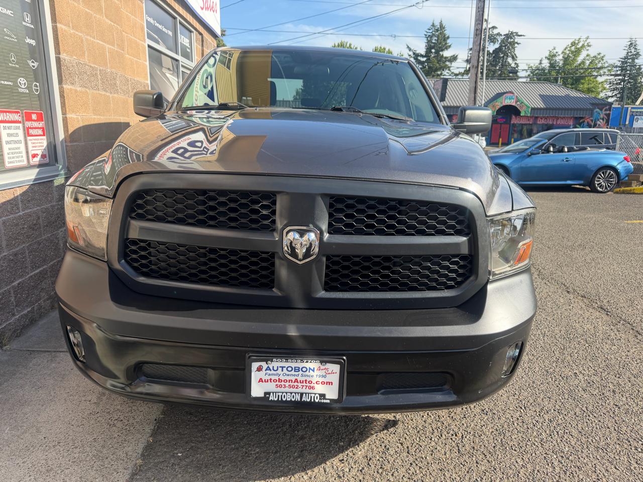 RAM 1500 4WD Crew Cab 149" Tradesman 2017