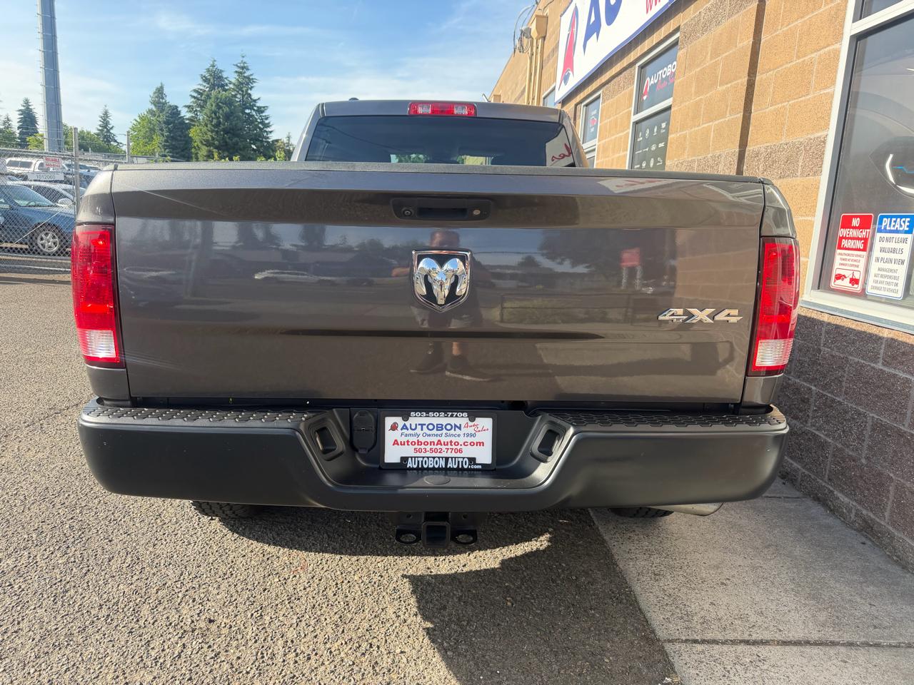 RAM 1500 4WD Crew Cab 149" Tradesman 2017