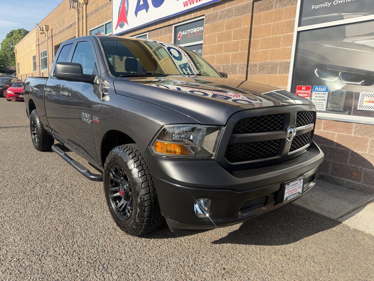 RAM 1500 4WD Crew Cab 149" Tradesman 2017