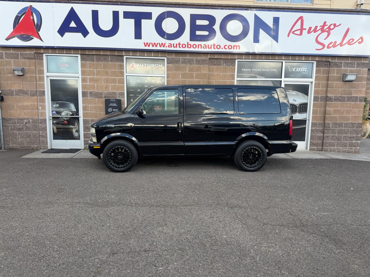 Chevrolet Astro Passenger Ext 111" WB RWD 2005