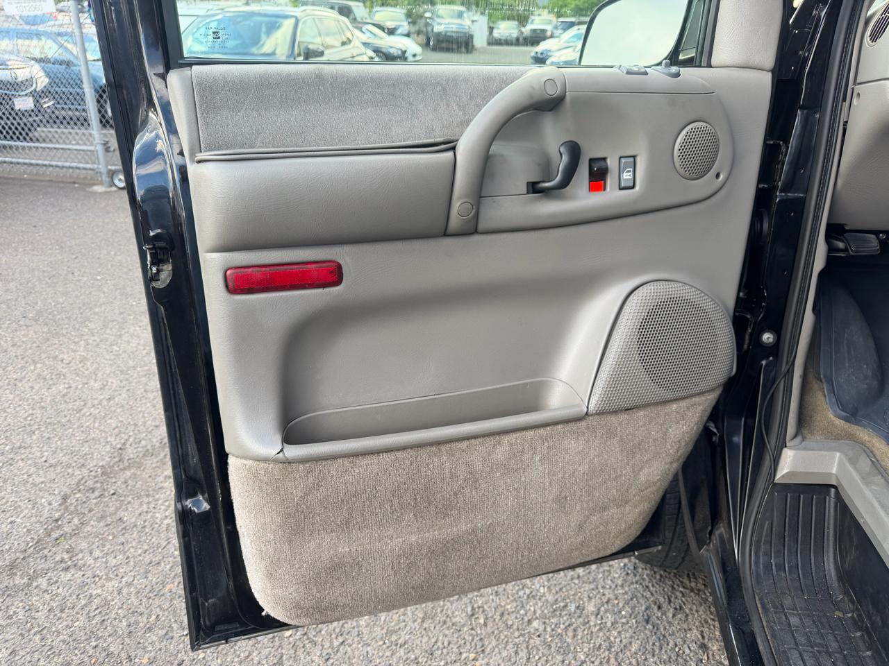 Chevrolet Astro Passenger Ext 111" WB RWD 2005