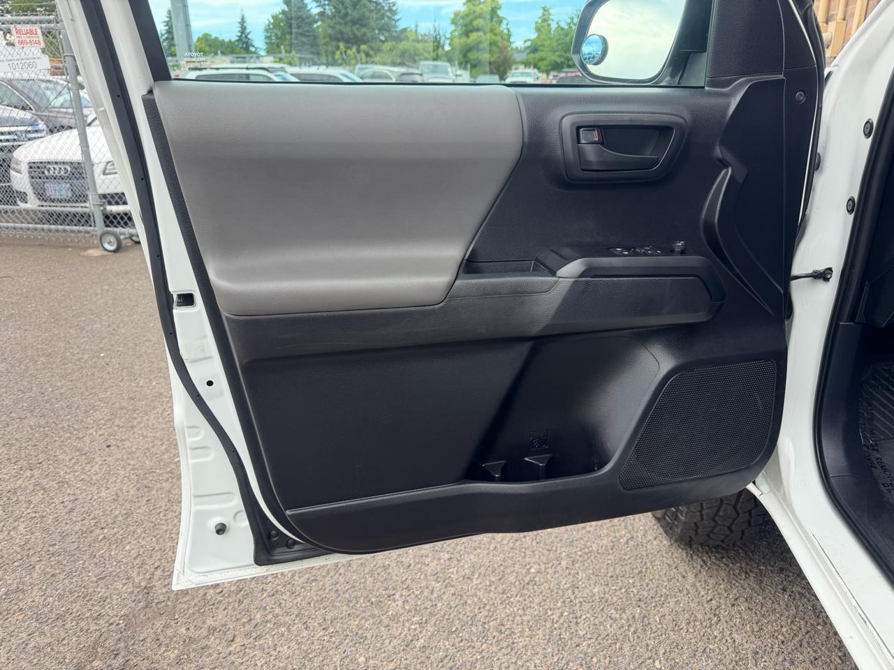 Toyota Tacoma 4WD SR5 Access Cab 6' Bed I4 AT (Natl) 2020