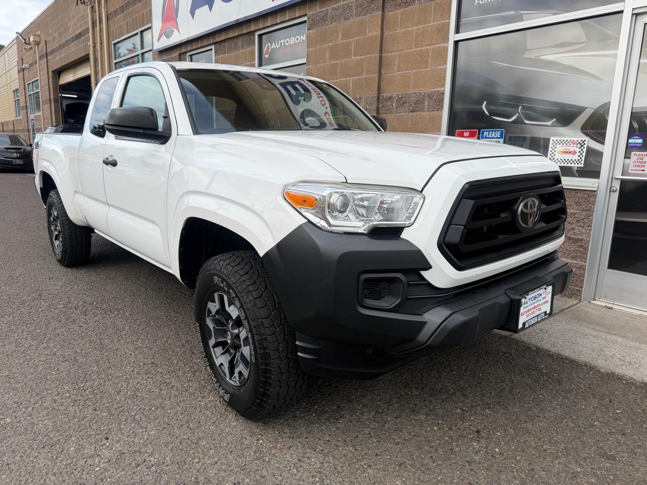 Toyota Tacoma 4WD SR5 Access Cab 6' Bed I4 AT (Natl) 2020