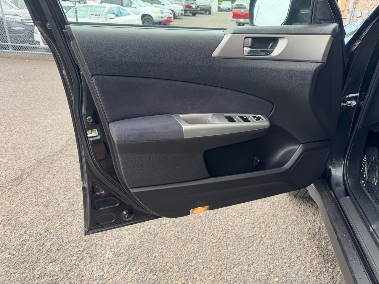 Subaru Forester 4dr Auto 2.5X Limited 2010
