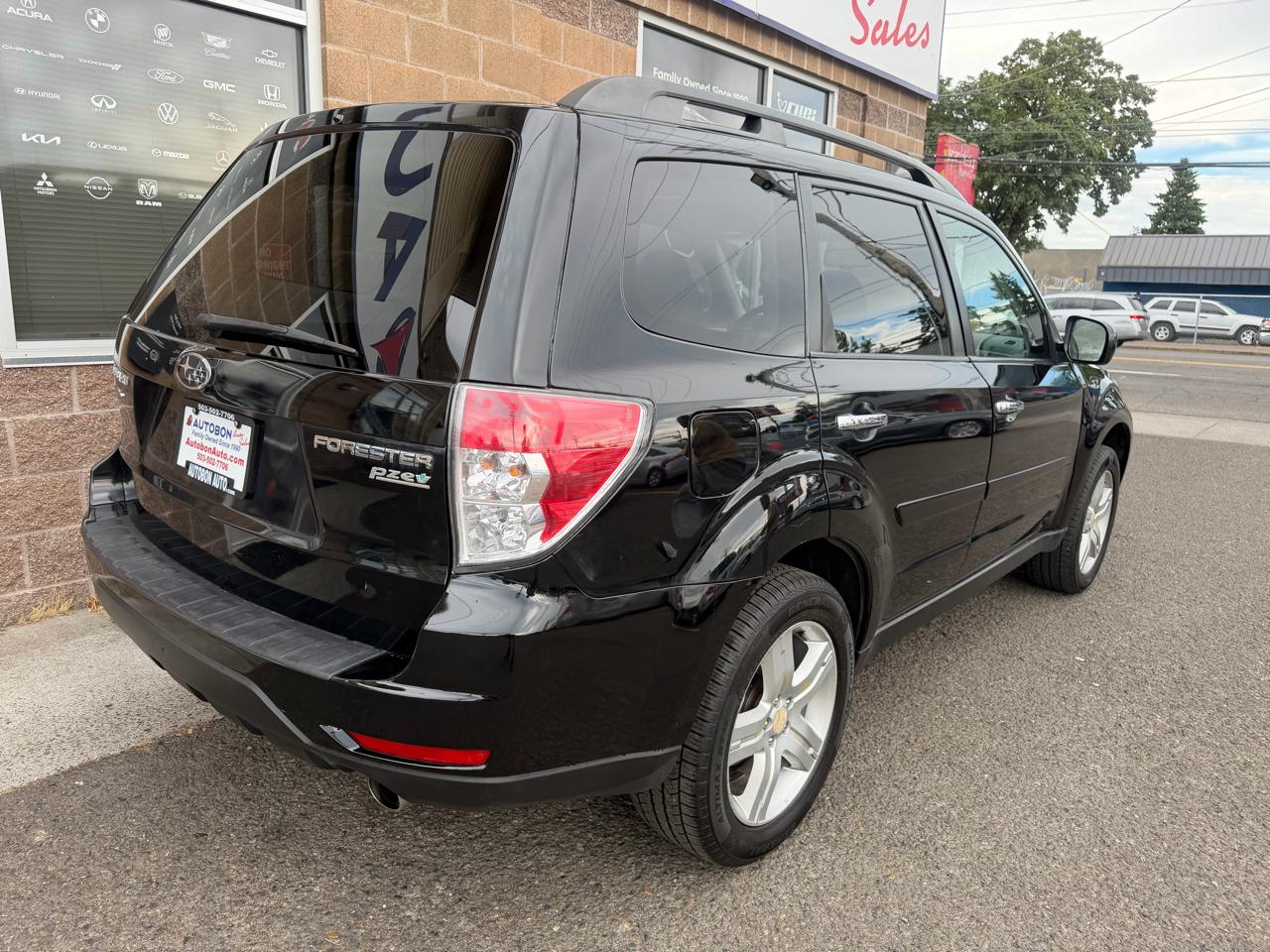 Subaru Forester 4dr Auto 2.5X Limited 2010