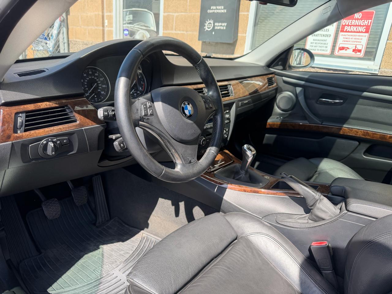 BMW 3 Series 2dr Cpe 335i RWD 2008