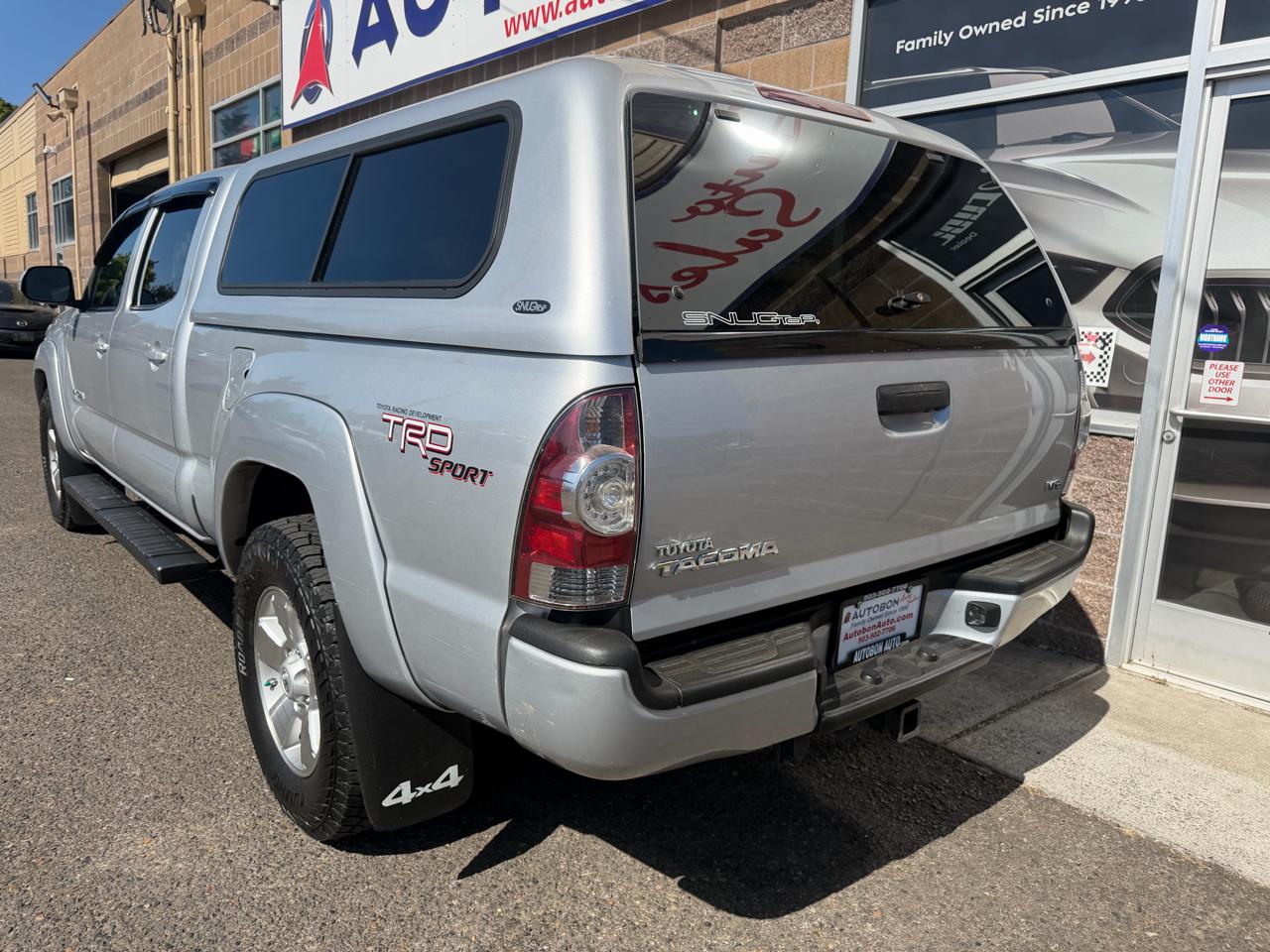 Toyota Tacoma 4WD Double Cab LB V6 AT (Natl) 2012