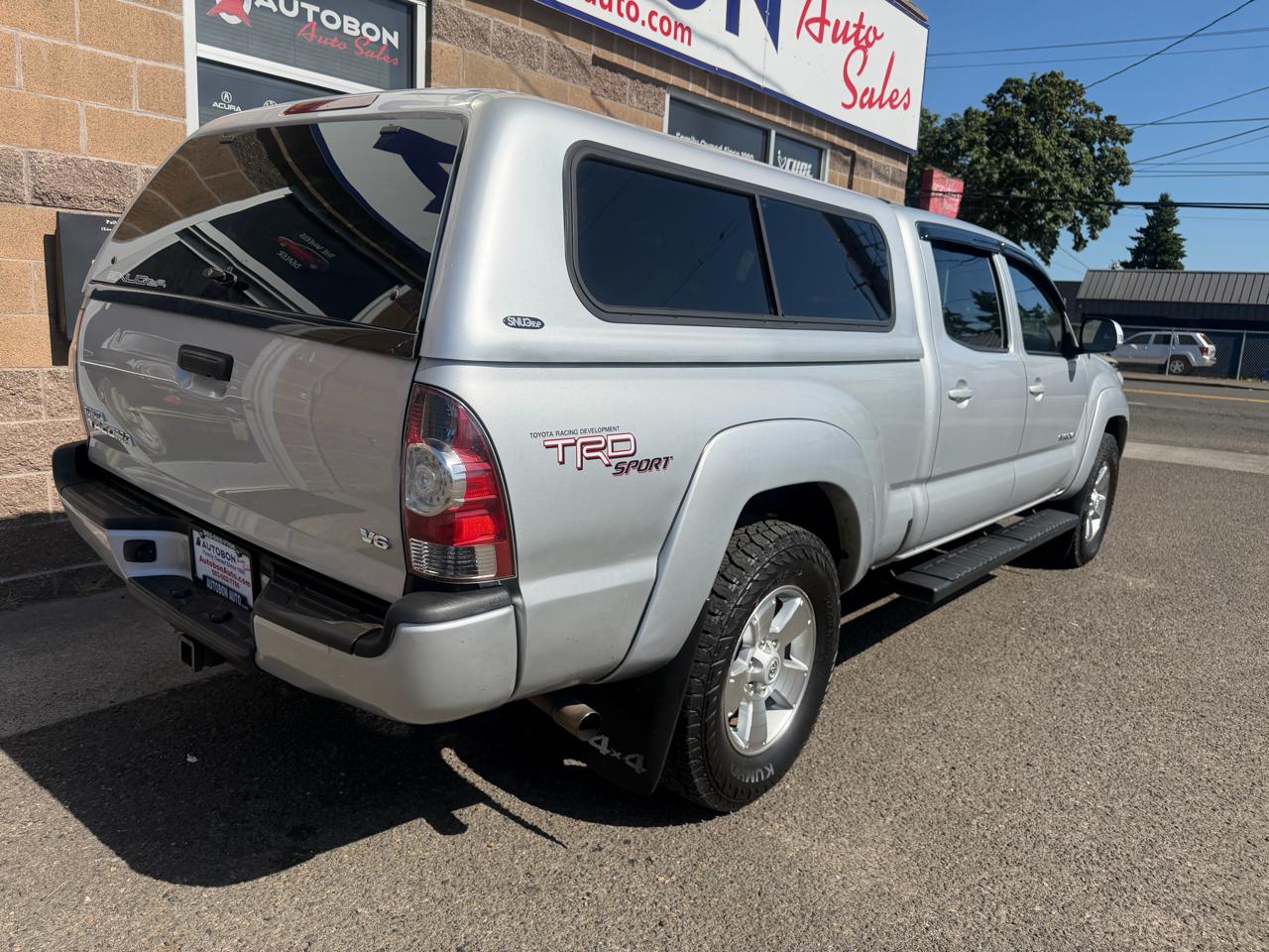Toyota Tacoma 4WD Double Cab LB V6 AT (Natl) 2012