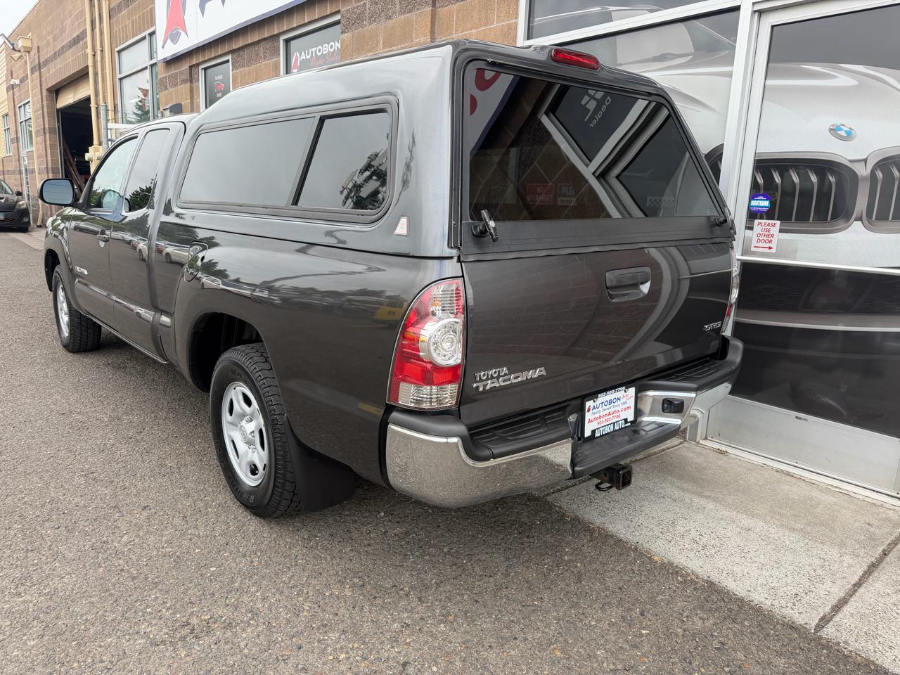 Toyota Tacoma 2WD Access Cab I4 AT (Natl) 2015