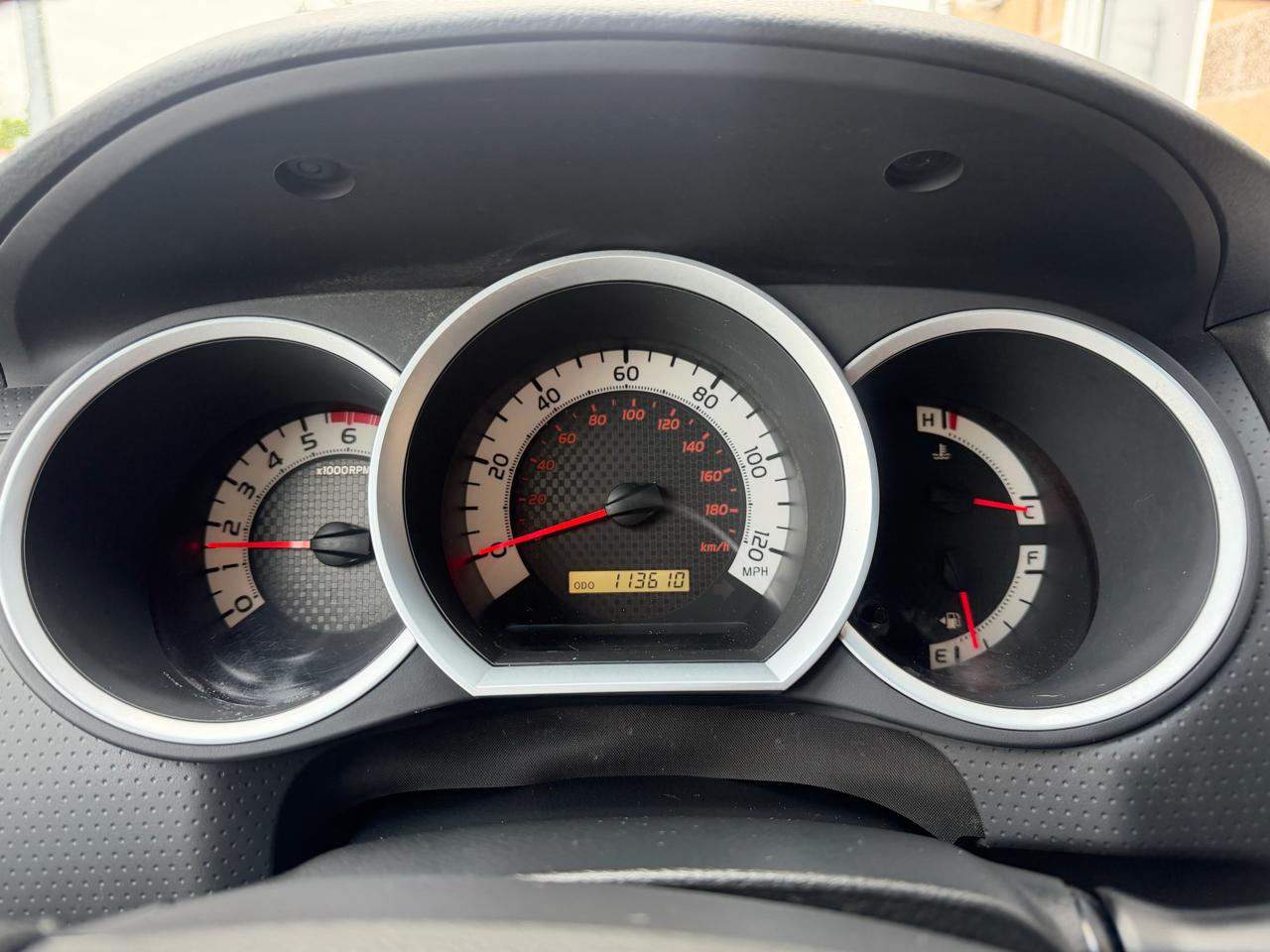 Toyota Tacoma 2WD Access Cab I4 AT (Natl) 2015