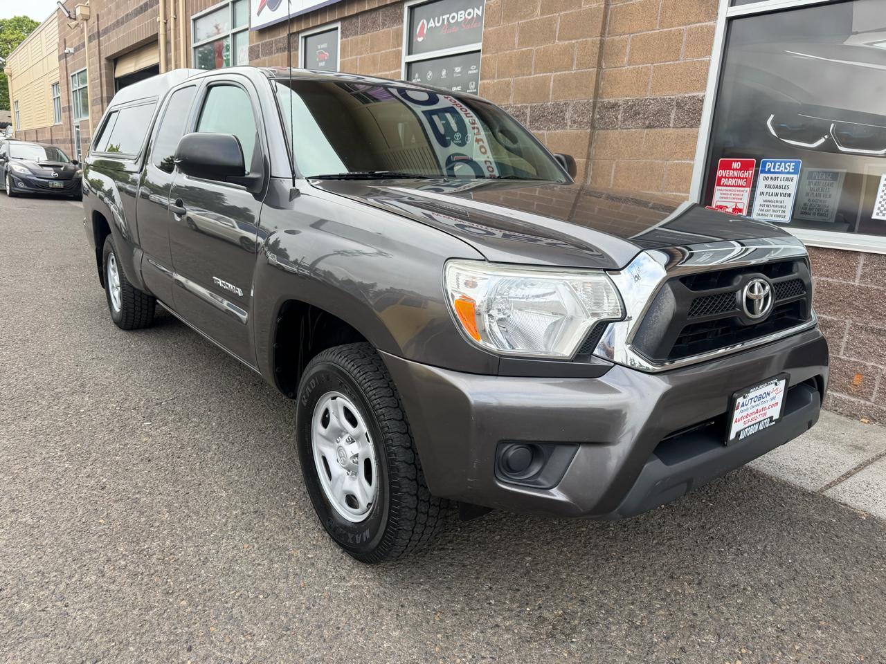 Toyota Tacoma 2WD Access Cab I4 AT (Natl) 2015