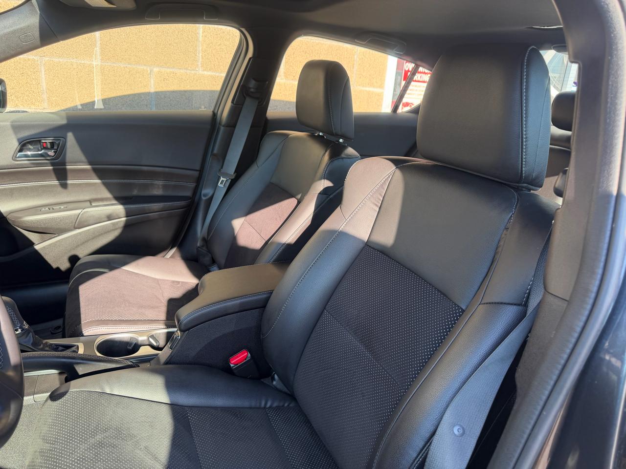Acura ILX 4dr Sdn w/Technology Plus/A-SPEC Pkg 2016