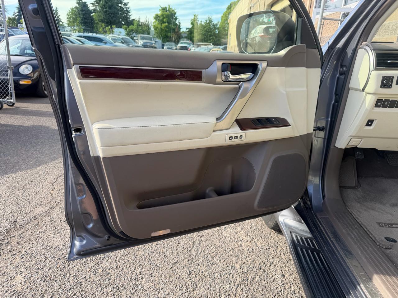 Lexus GX 460 4WD 4dr 2015
