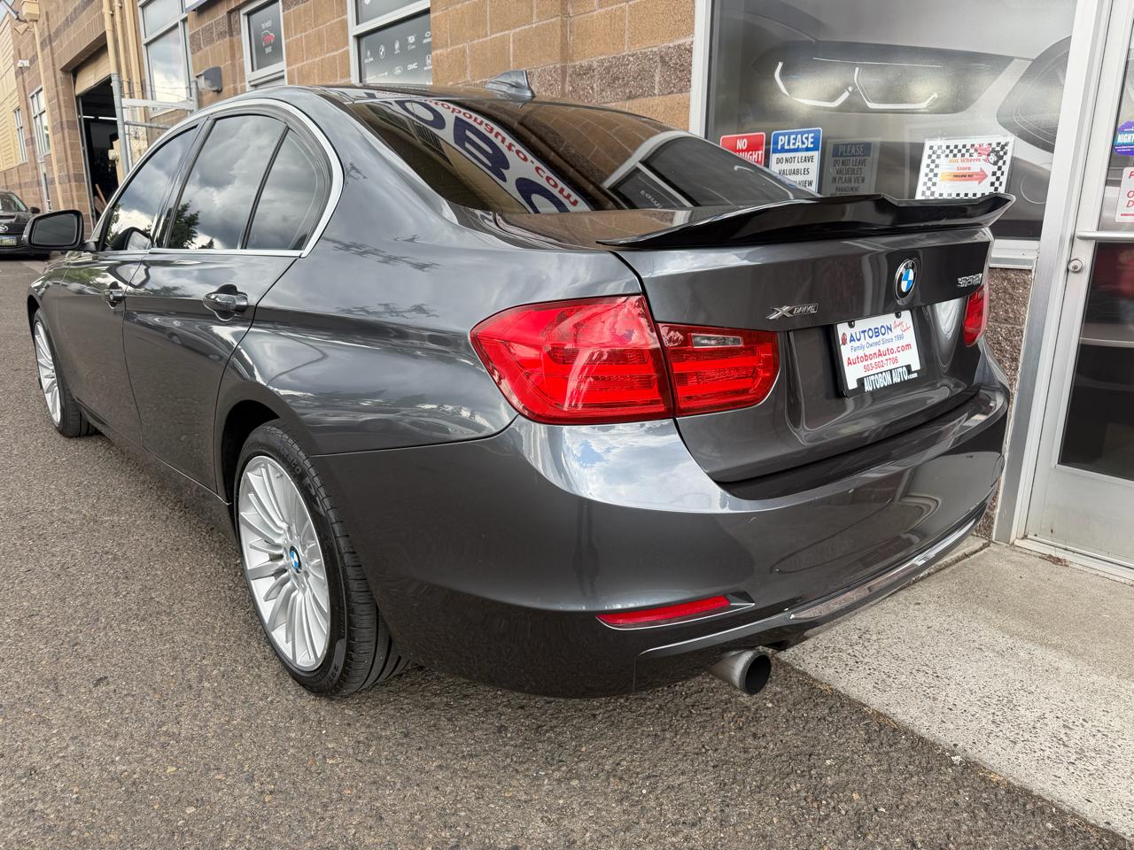 BMW 3 Series 4dr Sdn 328i xDrive AWD SULEV 2013