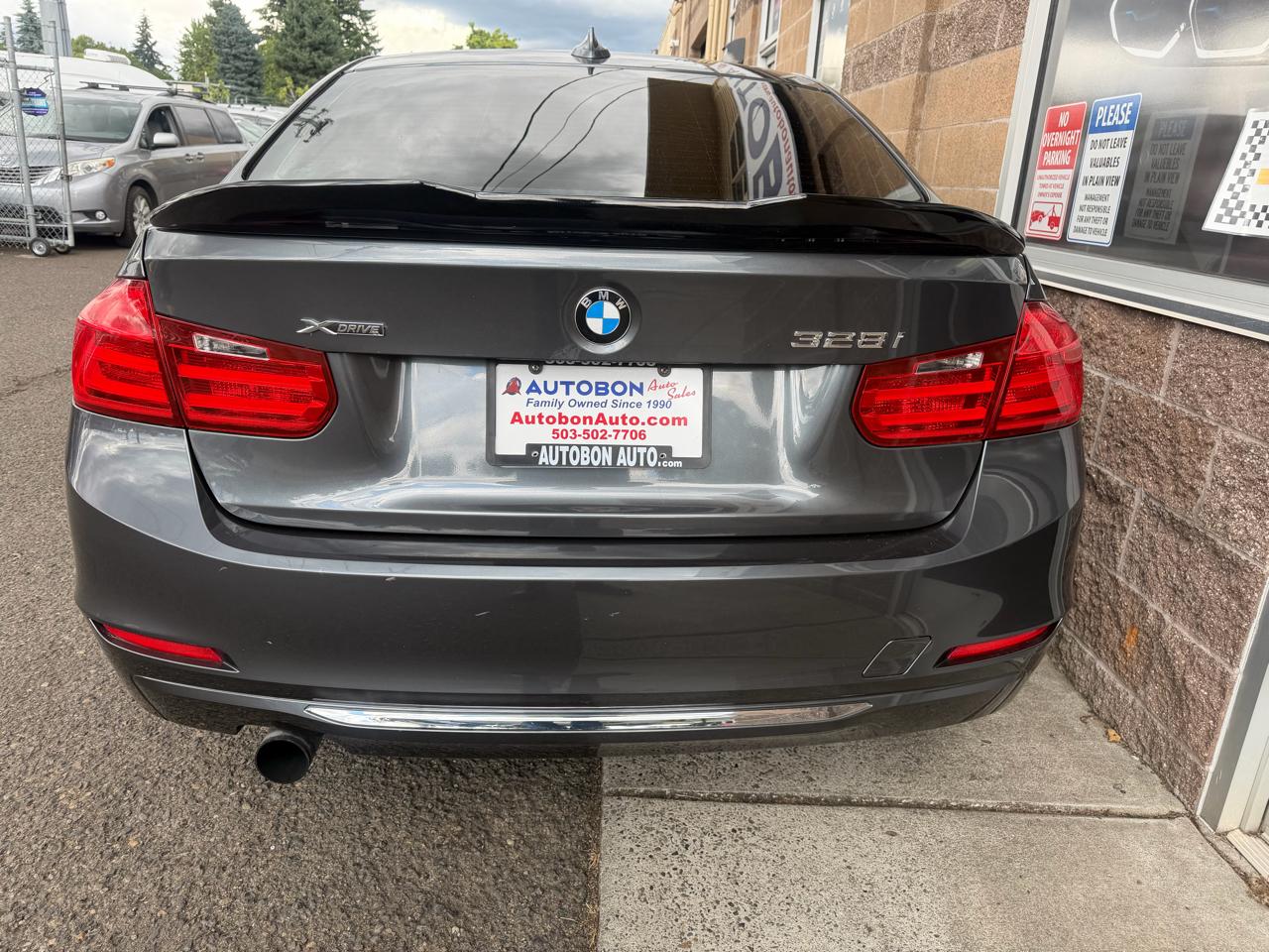 BMW 3 Series 4dr Sdn 328i xDrive AWD SULEV 2013