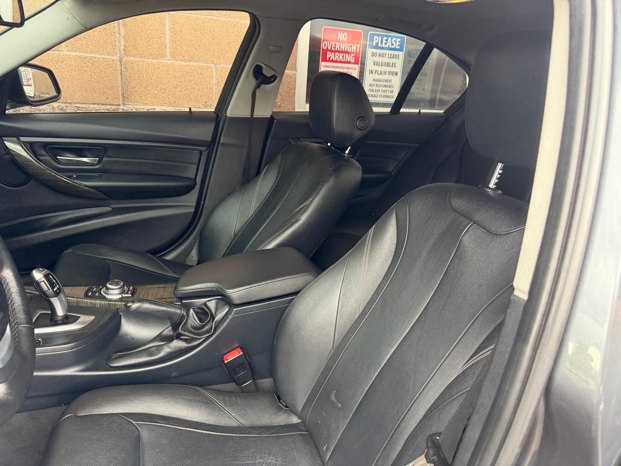 BMW 3 Series 4dr Sdn 328i xDrive AWD SULEV 2013