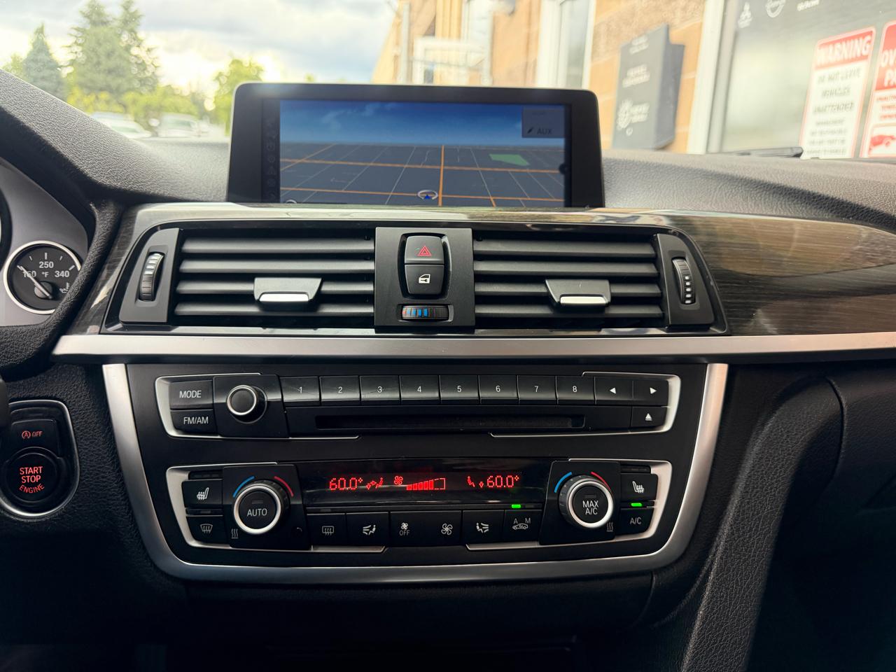 BMW 3 Series 4dr Sdn 328i xDrive AWD SULEV 2013
