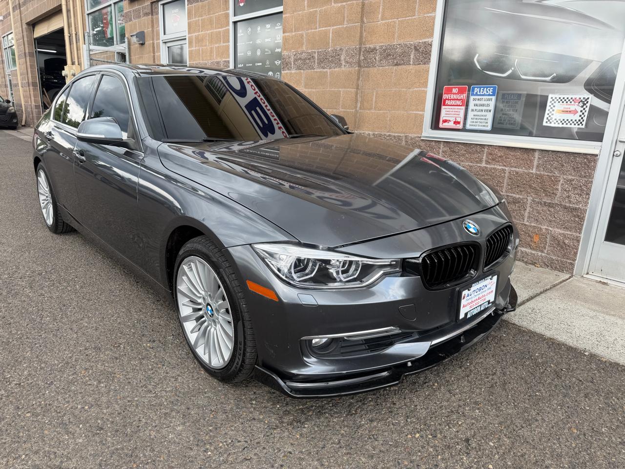 BMW 3 Series 4dr Sdn 328i xDrive AWD SULEV 2013
