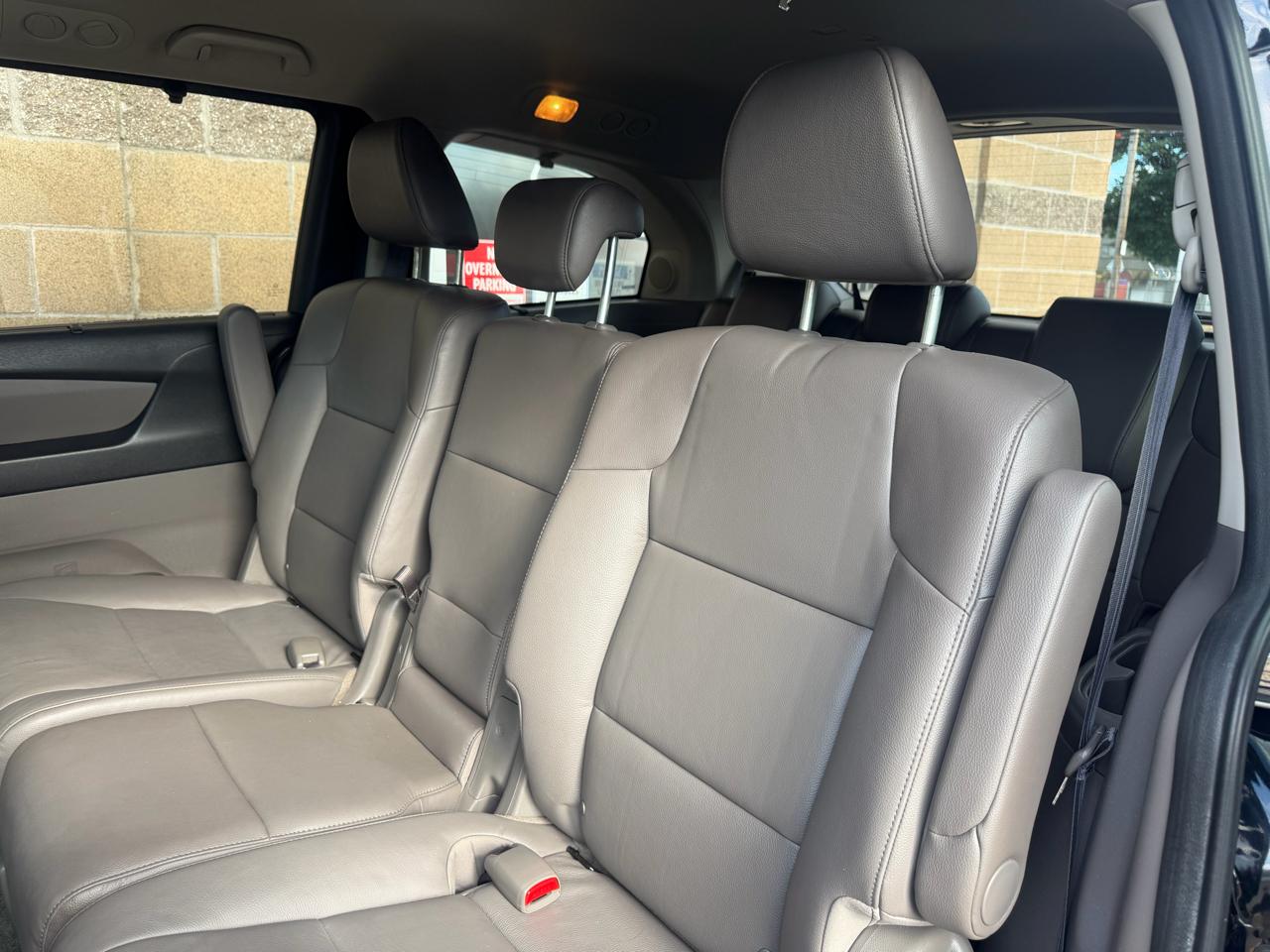 Honda Odyssey 5dr Touring 2016