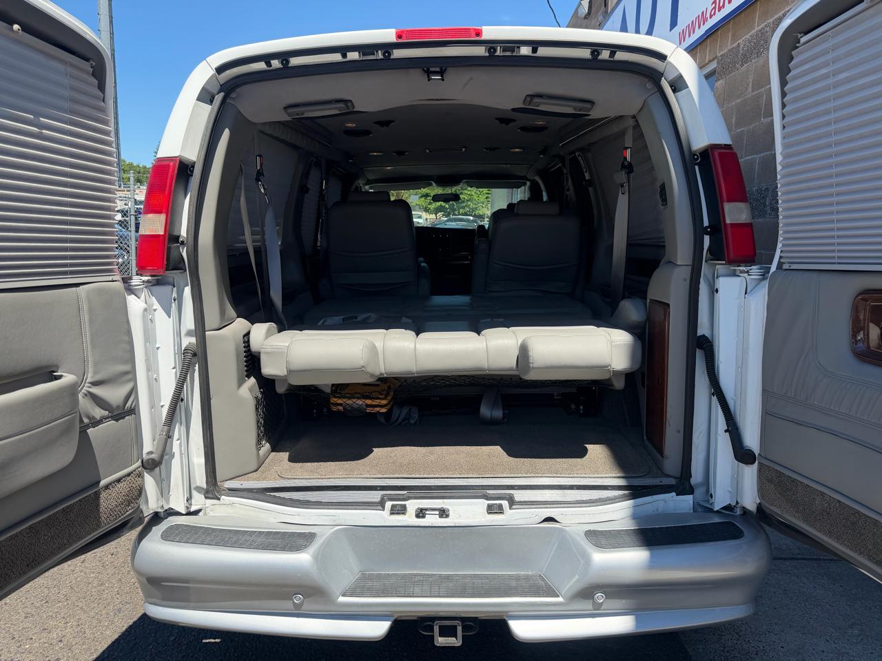 Chevrolet Express Cargo Van AWD 1500 135" YF7 Upfitter 2008