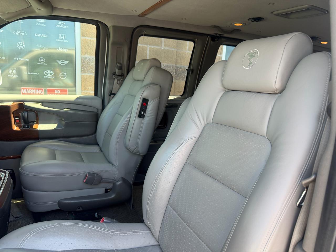 Chevrolet Express Cargo Van AWD 1500 135" YF7 Upfitter 2008