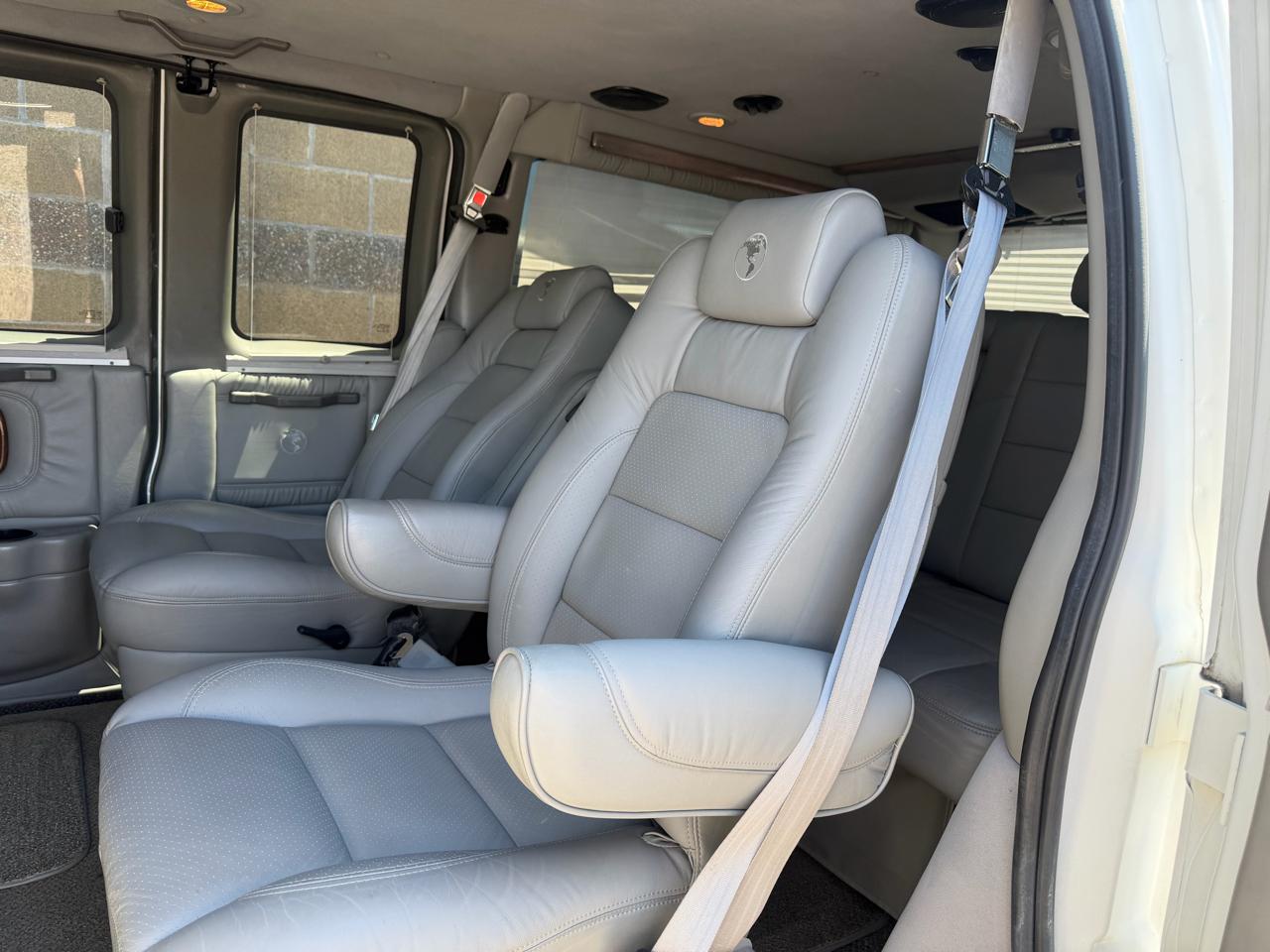 Chevrolet Express Cargo Van AWD 1500 135" YF7 Upfitter 2008