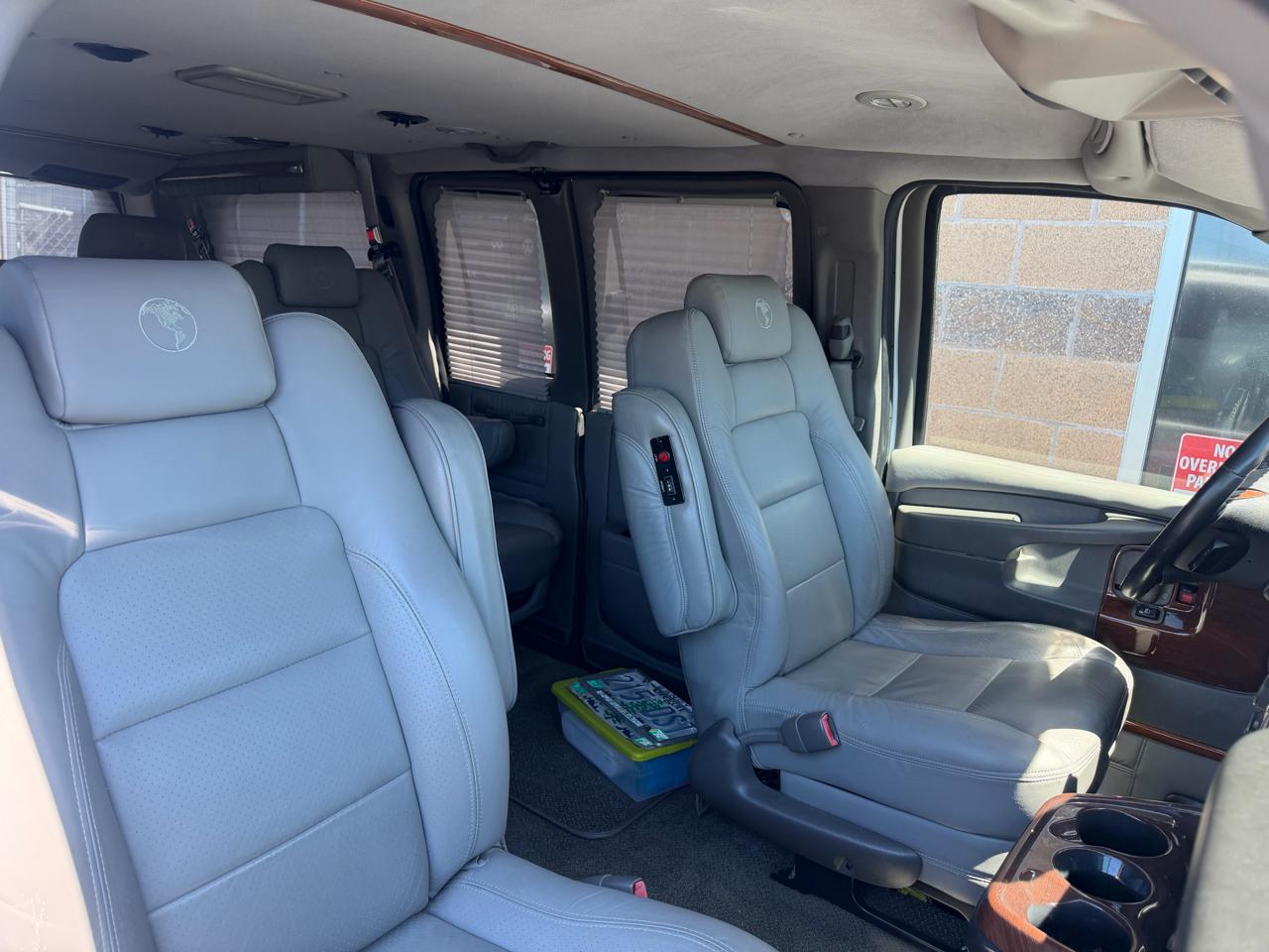 Chevrolet Express Cargo Van AWD 1500 135" YF7 Upfitter 2008