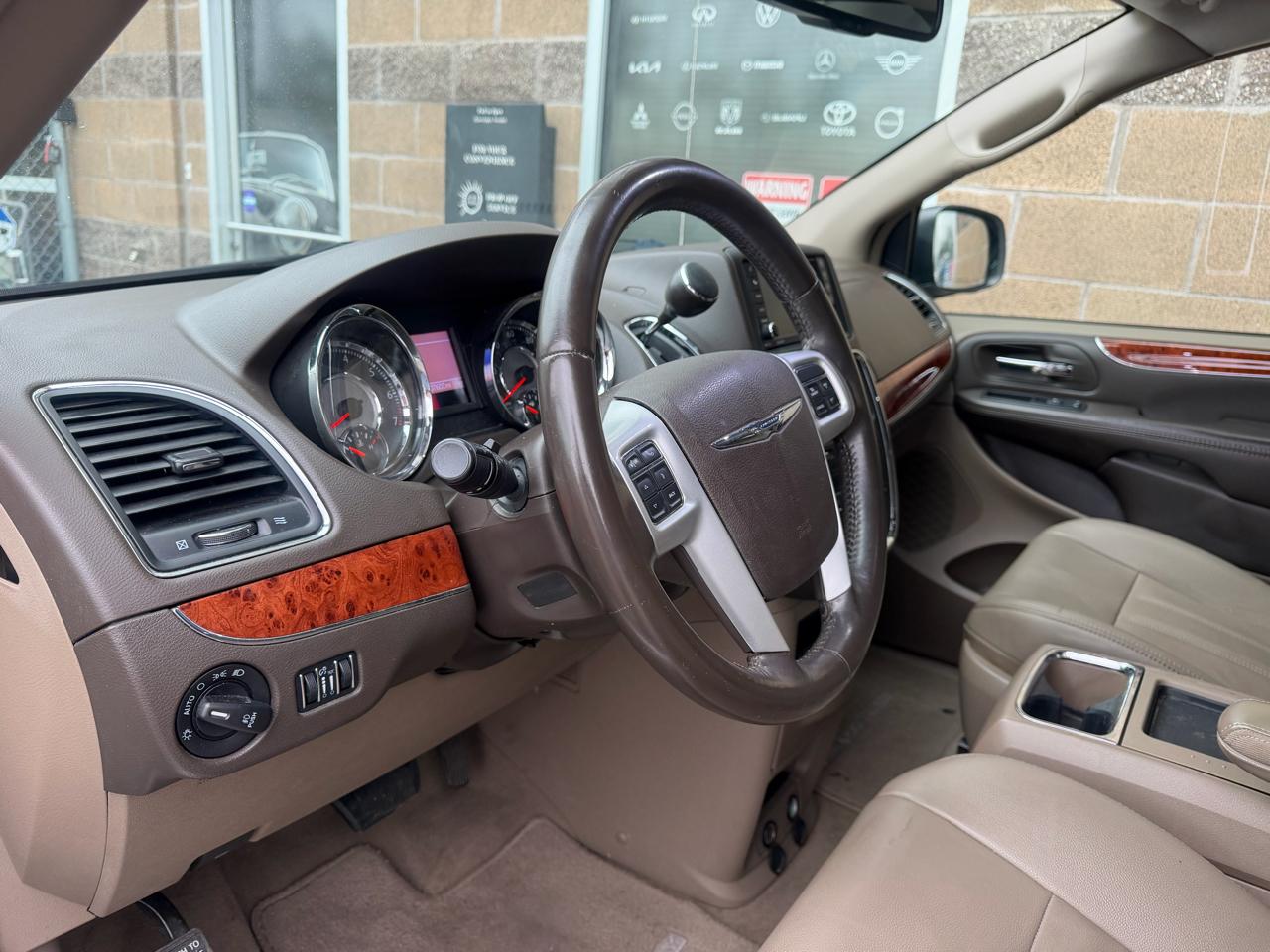 Chrysler Town & Country 4dr Wgn Touring 2015