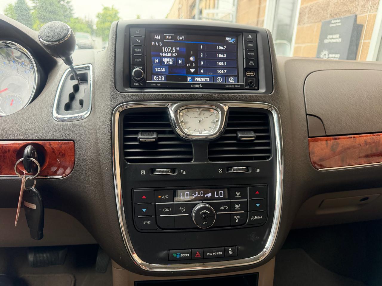 Chrysler Town & Country 4dr Wgn Touring 2015