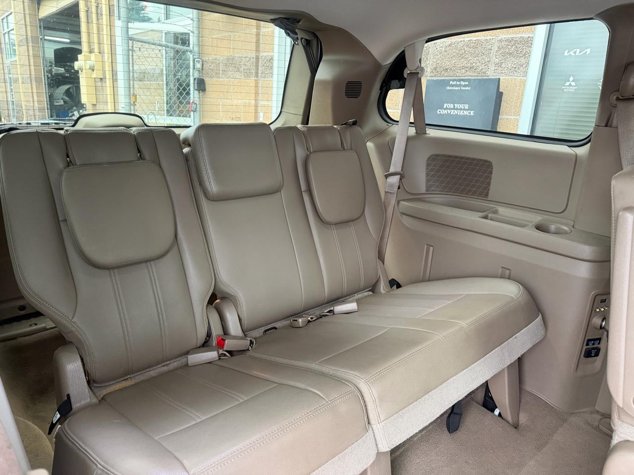 Chrysler Town & Country 4dr Wgn Touring 2015