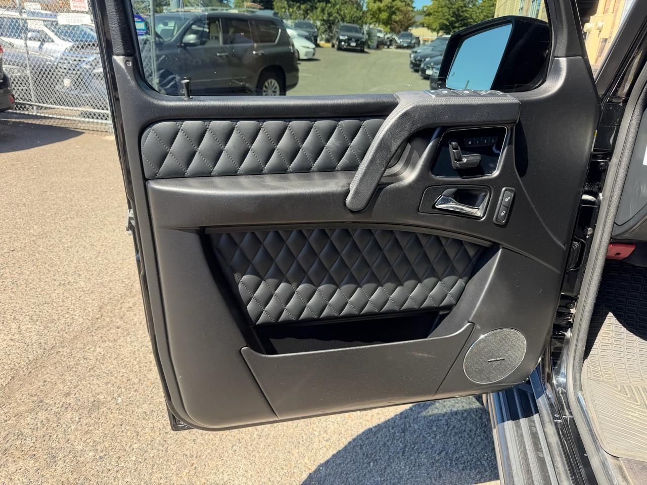 Mercedes-Benz G-Class 4MATIC 4dr G 63 AMG 2014