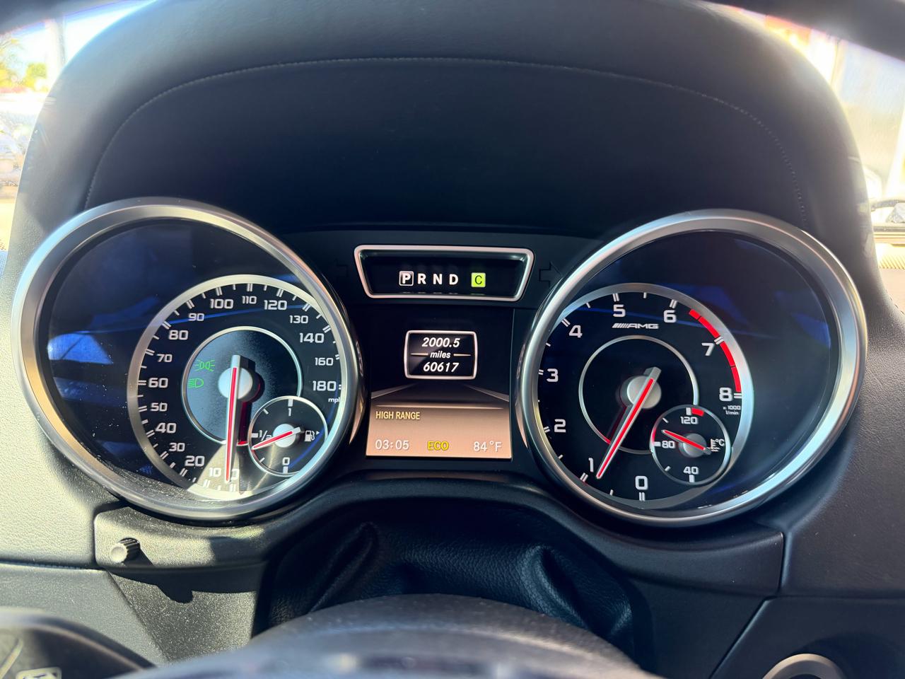 Mercedes-Benz G-Class 4MATIC 4dr G 63 AMG 2014
