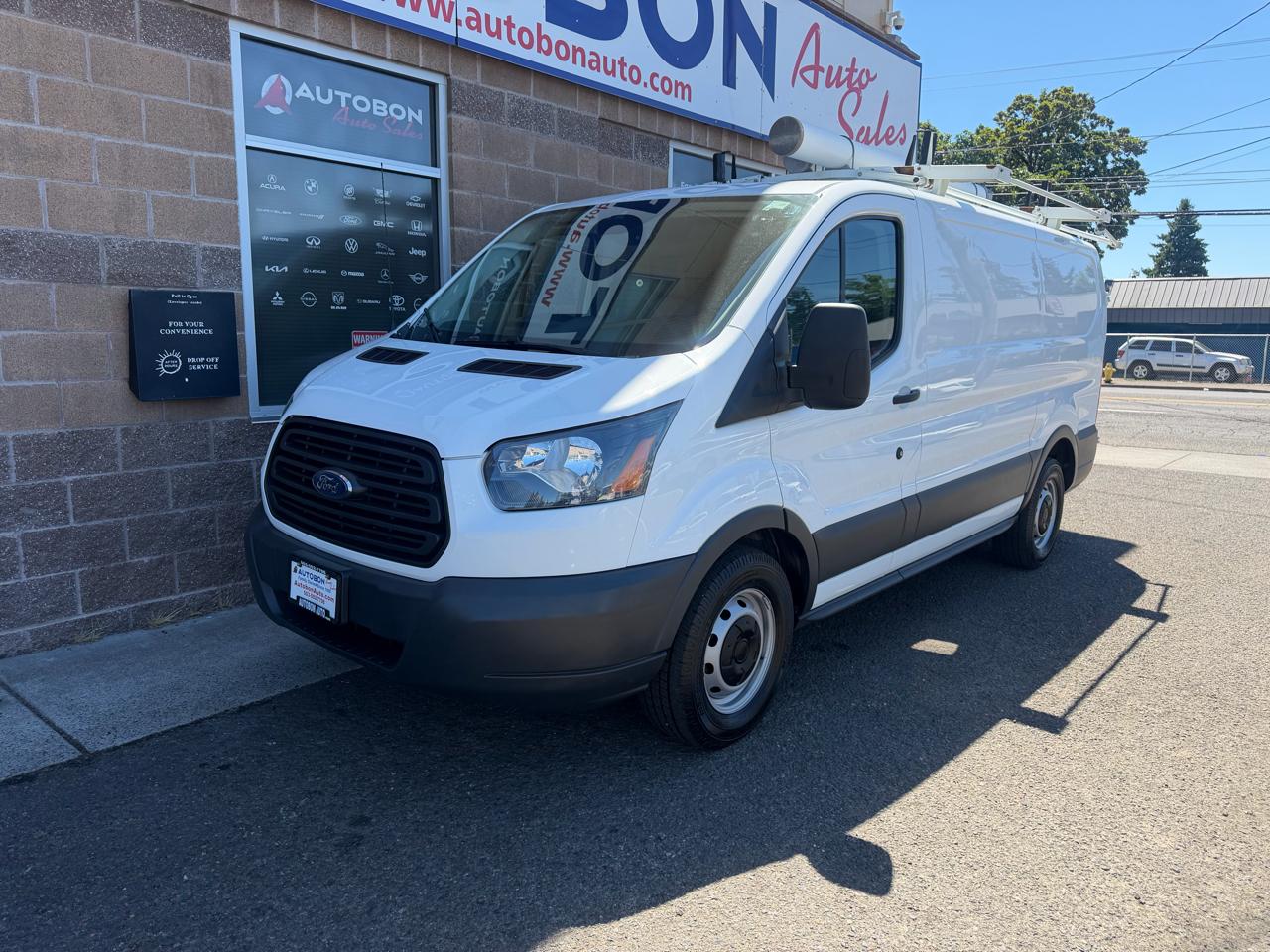 Ford Transit Van T-150 130" Low Rf 8600 GVWR Sliding RH Dr 2018