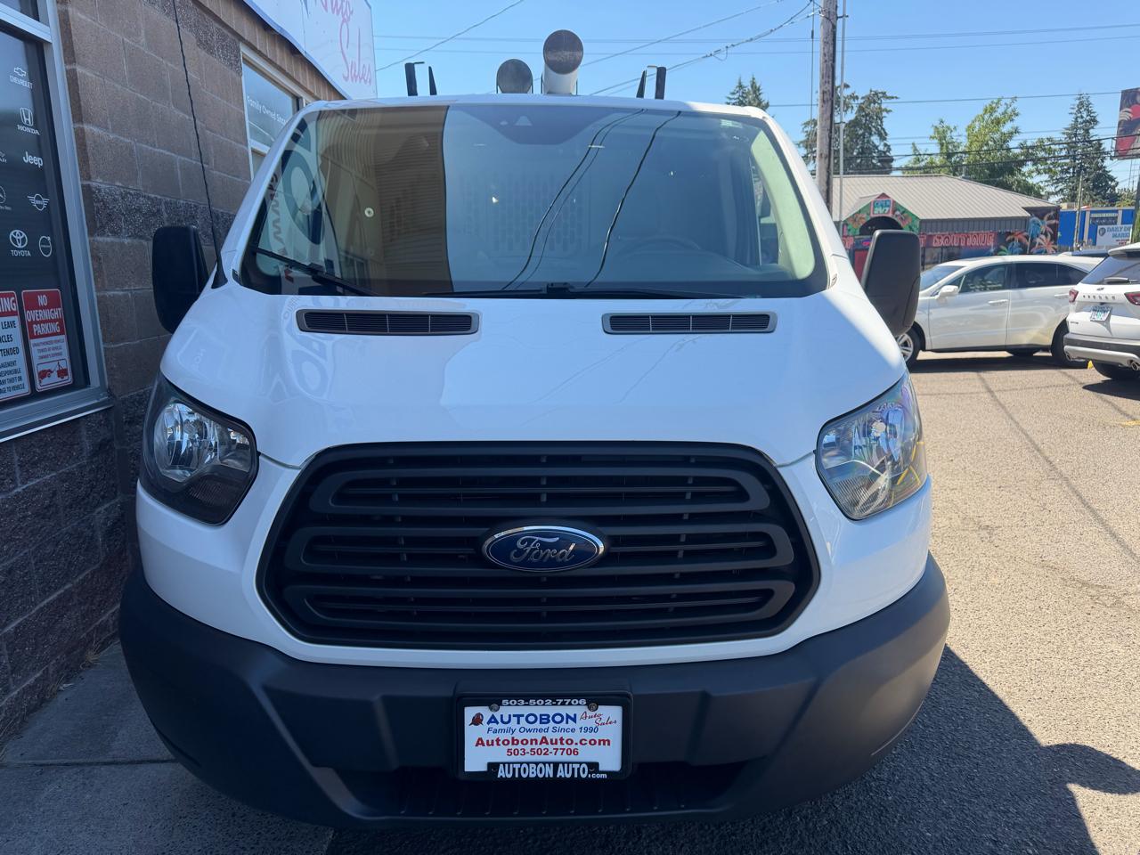 Ford Transit Van T-150 130" Low Rf 8600 GVWR Sliding RH Dr 2018