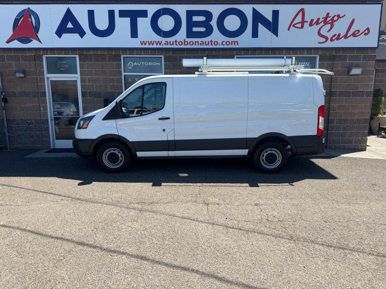 Ford Transit Van T-150 130" Low Rf 8600 GVWR Sliding RH Dr 2018