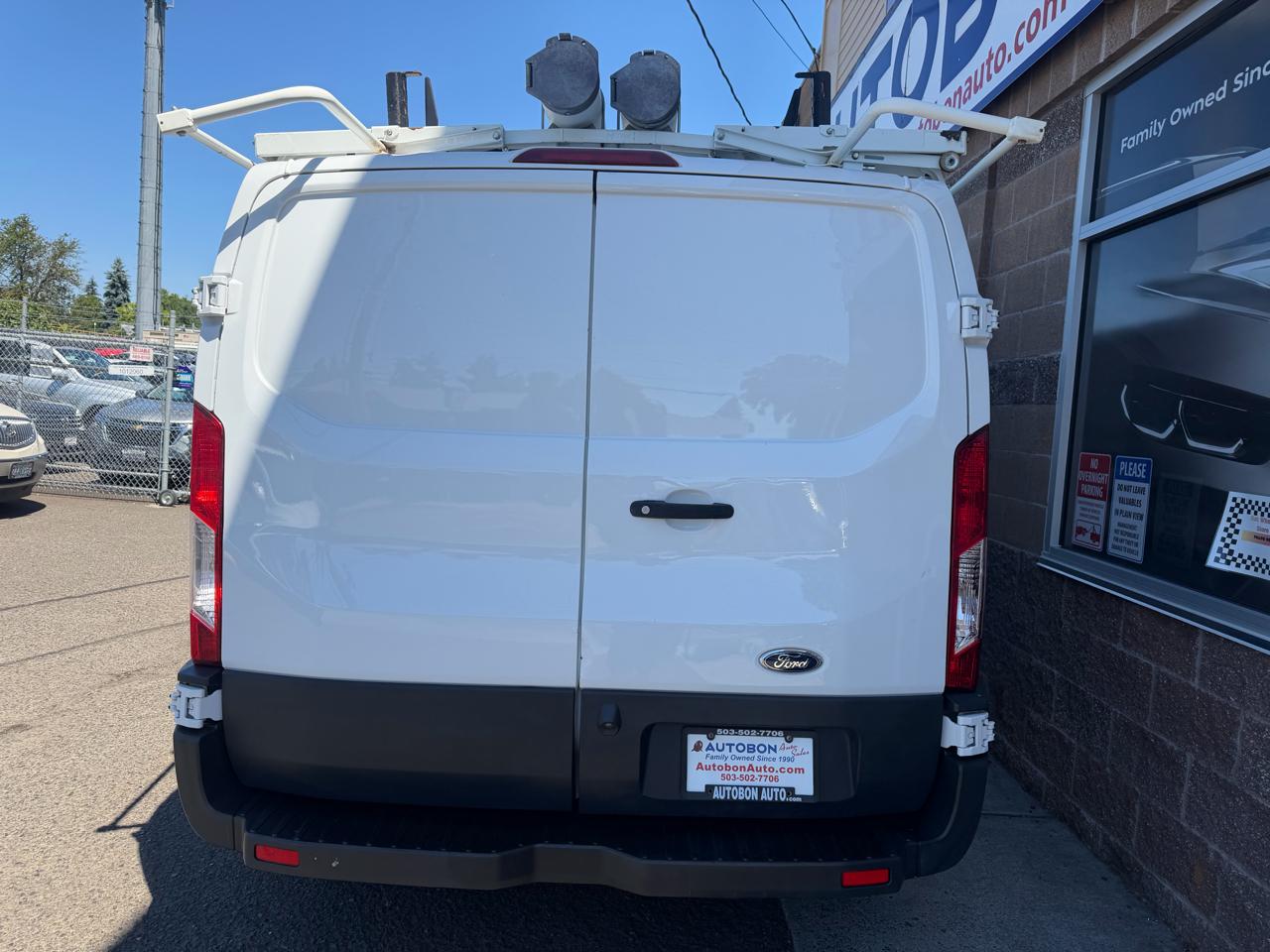Ford Transit Van T-150 130" Low Rf 8600 GVWR Sliding RH Dr 2018