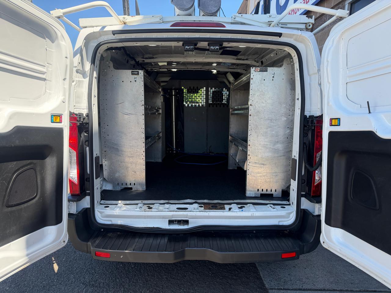 Ford Transit Van T-150 130" Low Rf 8600 GVWR Sliding RH Dr 2018