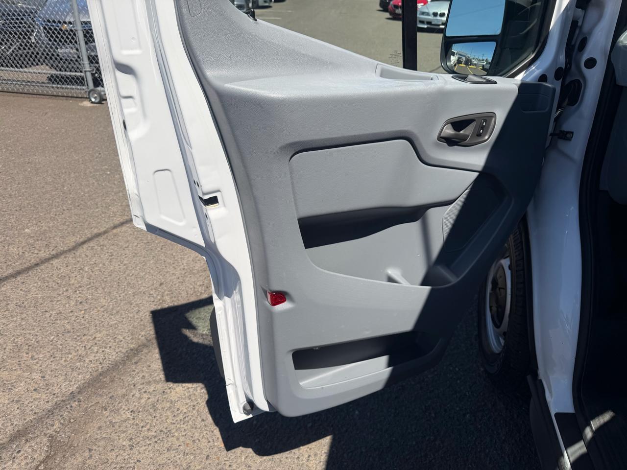 Ford Transit Van T-150 130" Low Rf 8600 GVWR Sliding RH Dr 2018