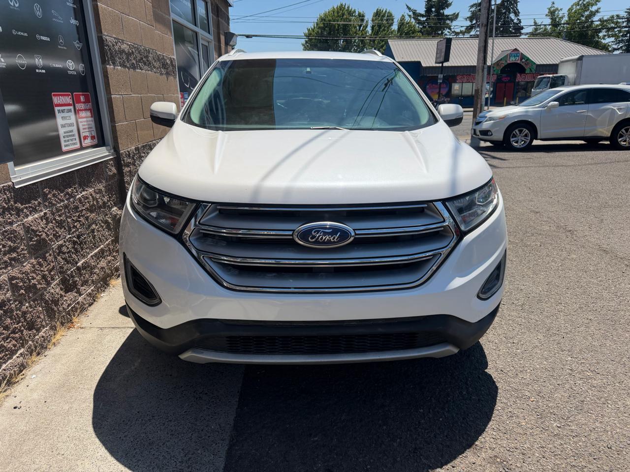 Ford Edge 4dr Titanium FWD 2015