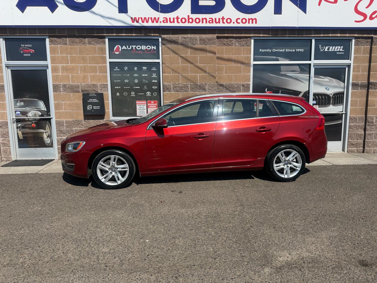 Volvo V60 2015.5 4dr Wgn T5 Platinum AWD 2015