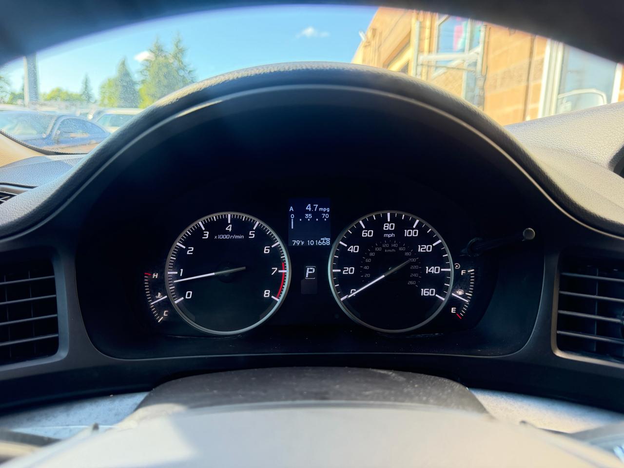 Acura ILX 4dr Sdn 2.0L 2015