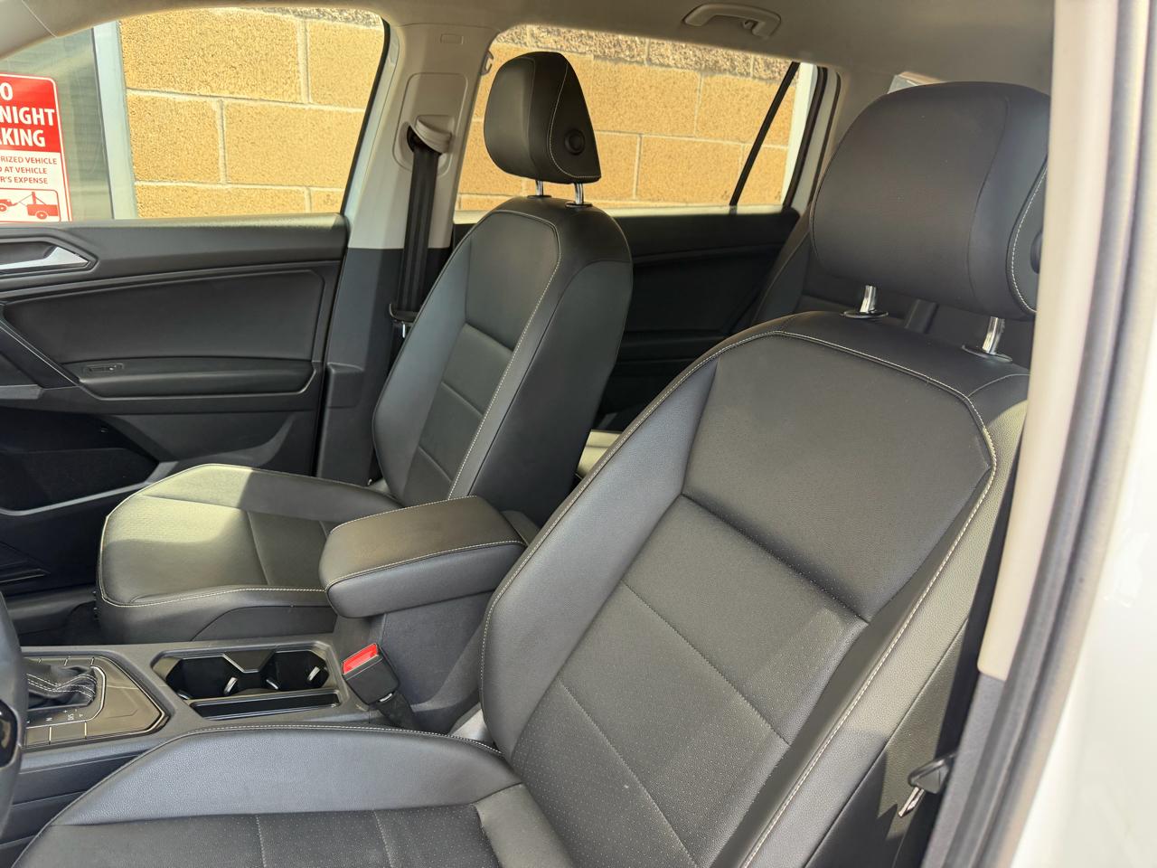Volkswagen Tiguan 2.0T SE R-Line Black FWD 2021