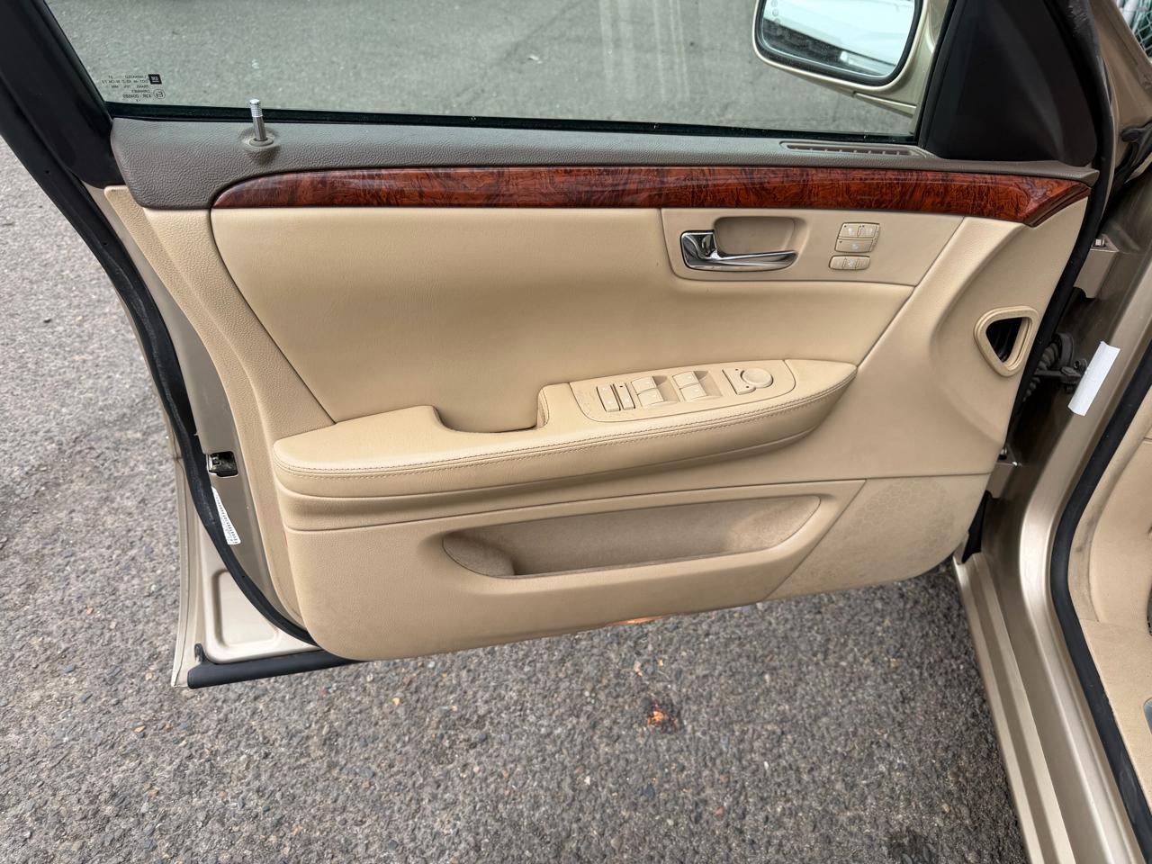 Cadillac DTS 4dr Sdn w/1SC 2006