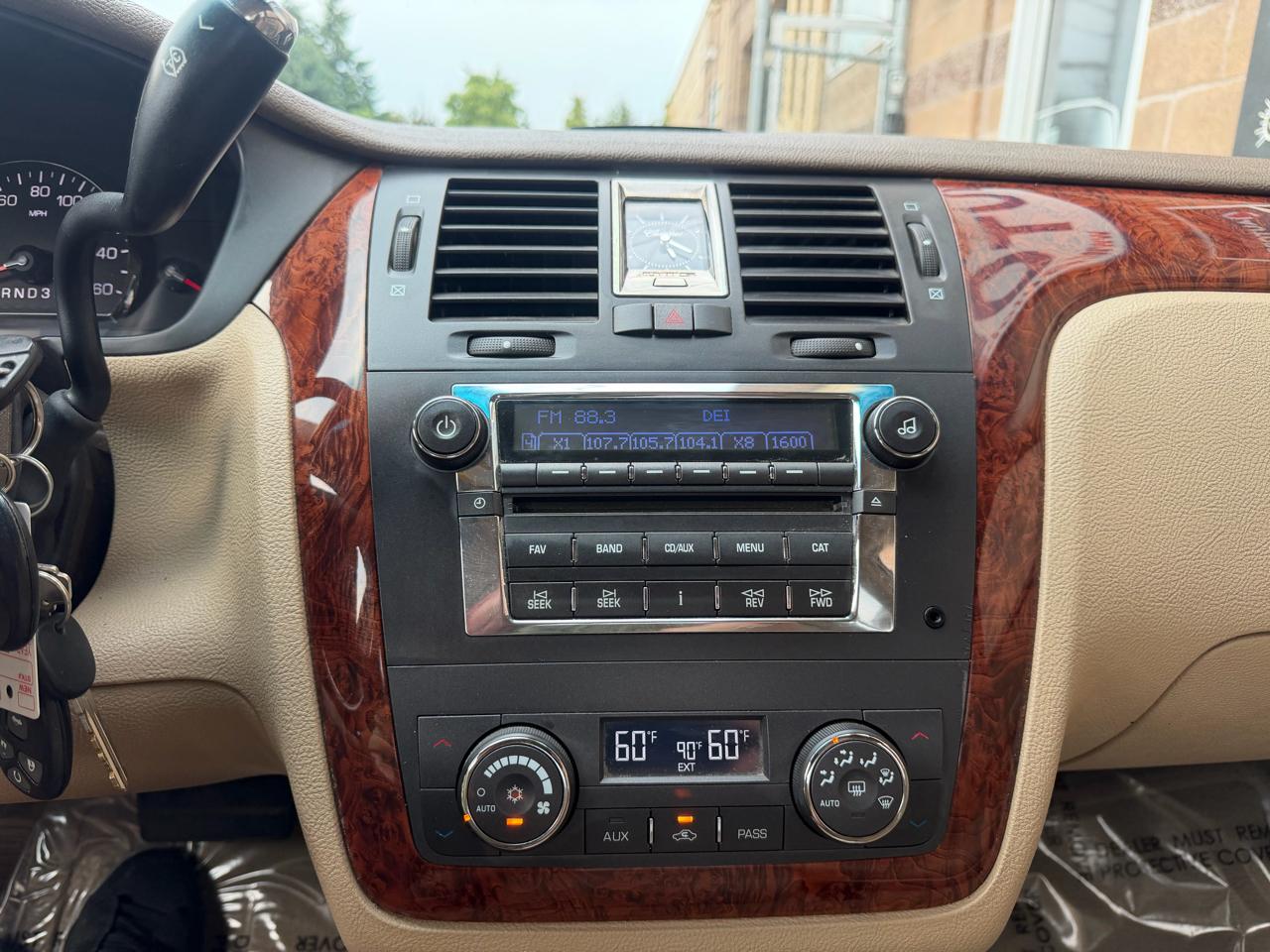 Cadillac DTS 4dr Sdn w/1SC 2006