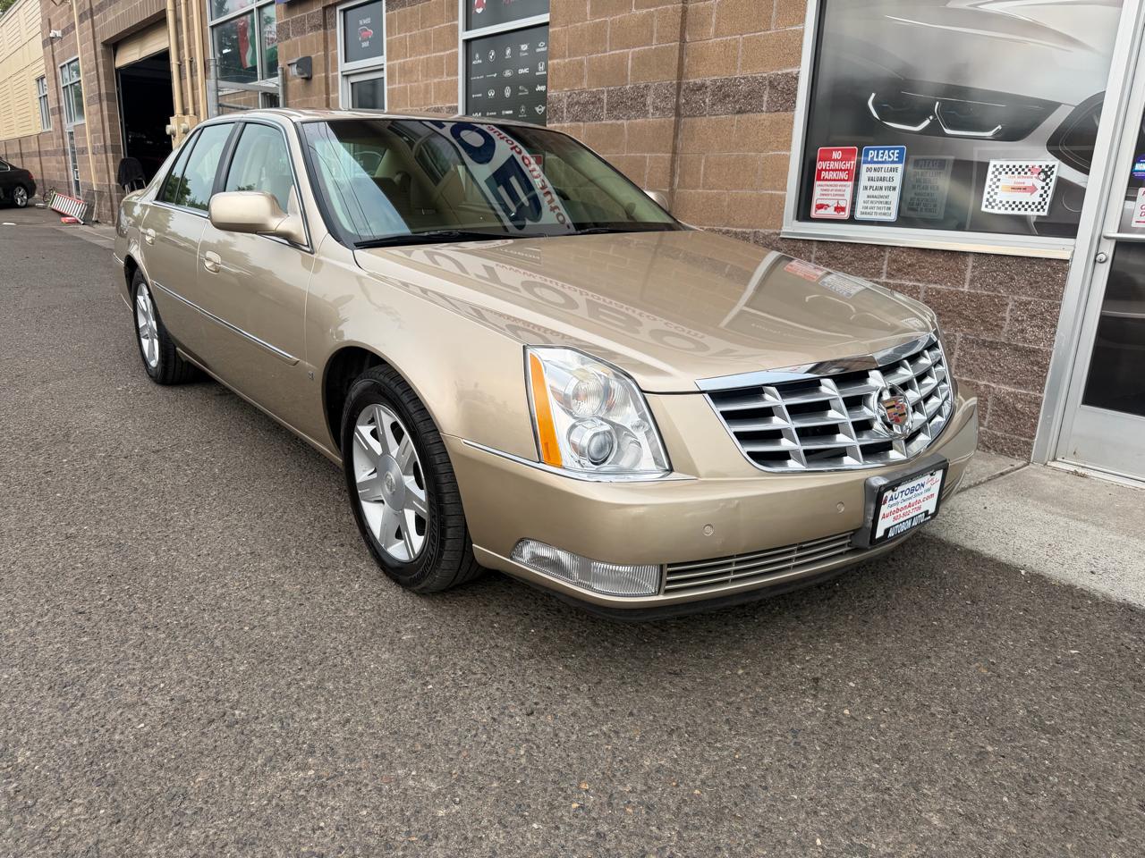 Cadillac DTS 4dr Sdn w/1SC 2006