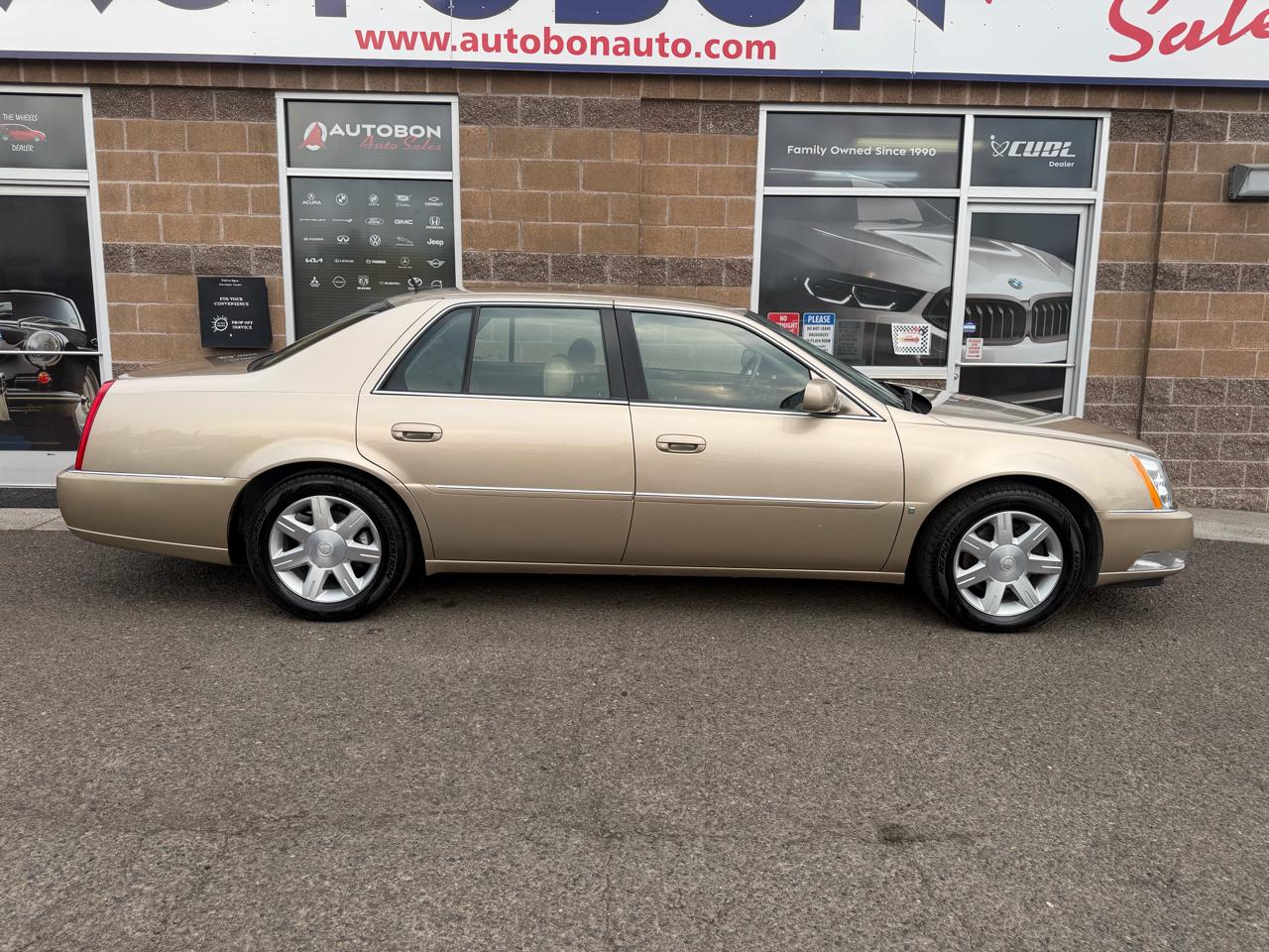 Cadillac DTS 4dr Sdn w/1SC 2006
