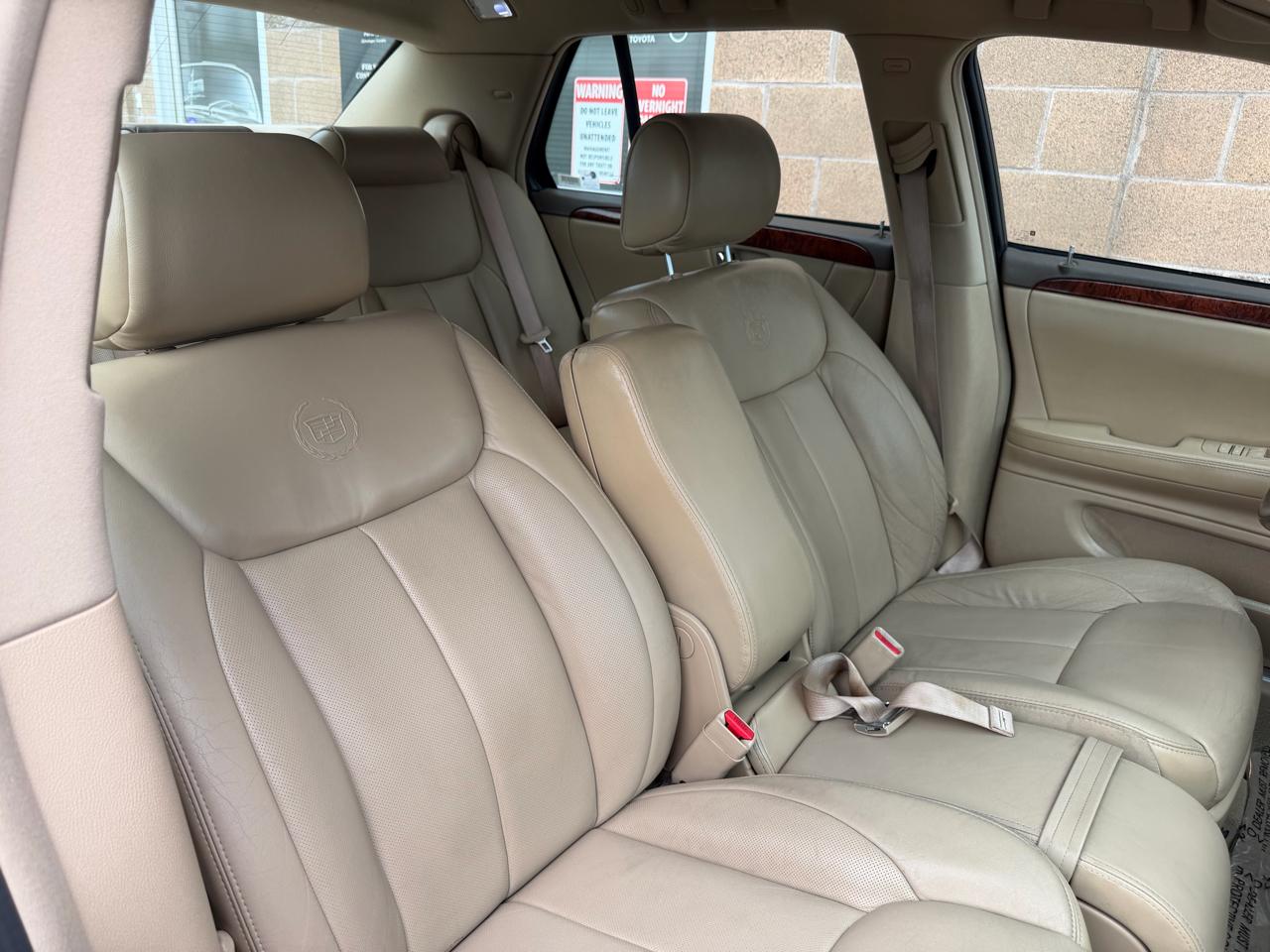 Cadillac DTS 4dr Sdn w/1SC 2006