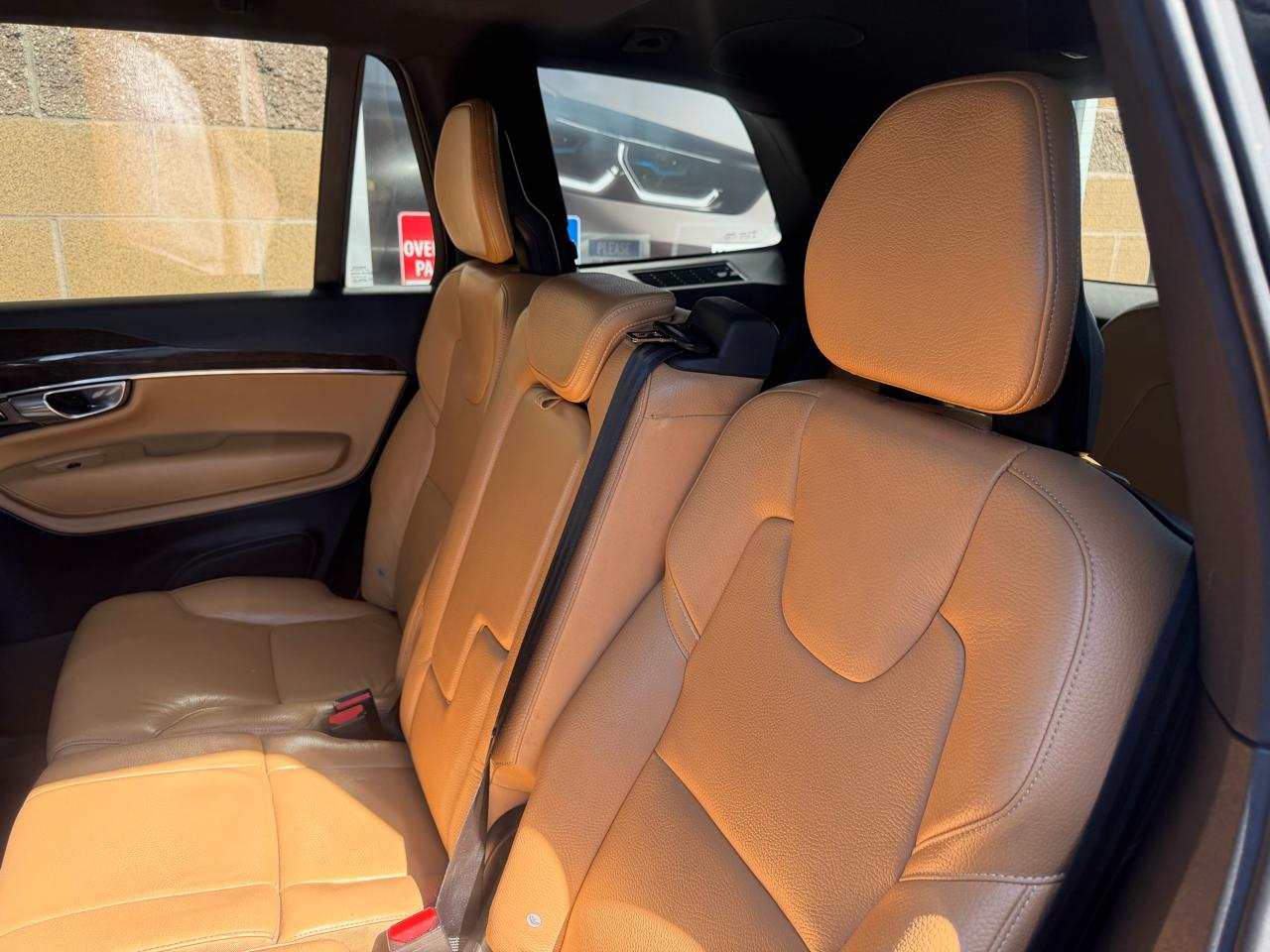 Volvo XC90 T6 AWD 7-Passenger Momentum 2018